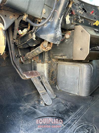 1989 Mack DM