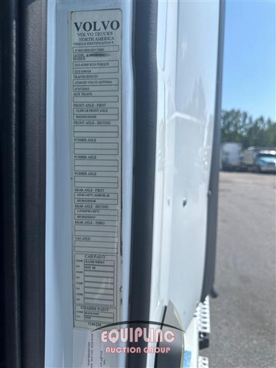 2014 Volvo VNL