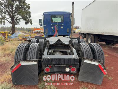 2016 Peterbilt 579 6X4 T/A DAY CAB TRUCK