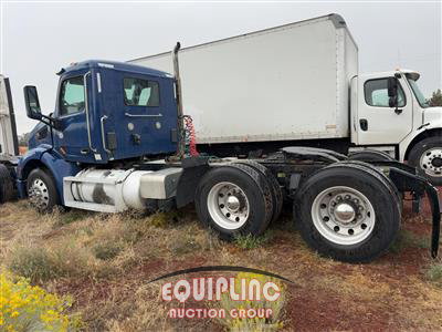 2016 Peterbilt 579 6X4 T/A DAY CAB TRUCK