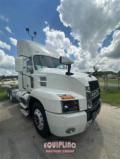 2020 Mack Anthem 64T