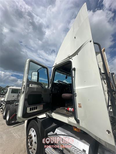 2020 Mack Anthem 64T