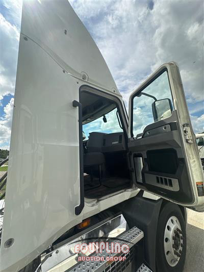 2020 Mack Anthem 64T