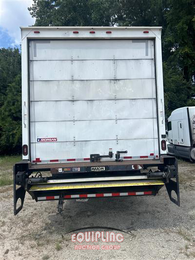2017 Freightliner M2 106 S/A 26FT BOX TRUCK