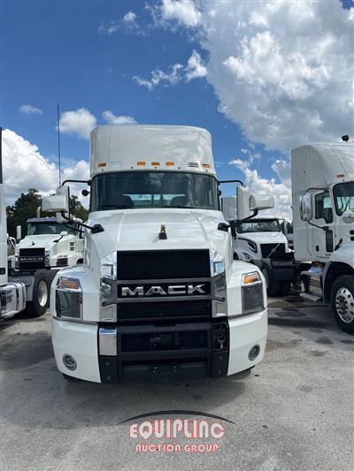 2020 Mack Anthem 64T