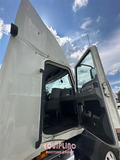 2020 Mack Anthem 64T