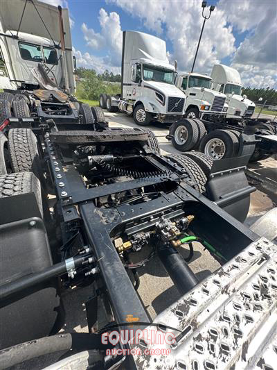 2020 Mack Anthem 64T
