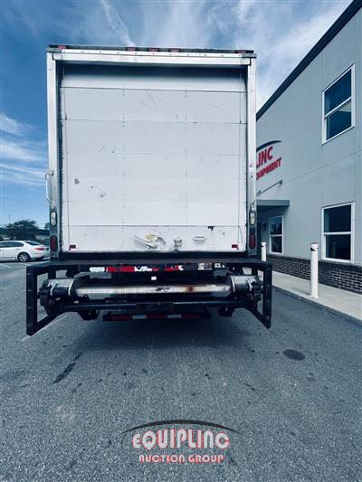 2014 Freightliner M2