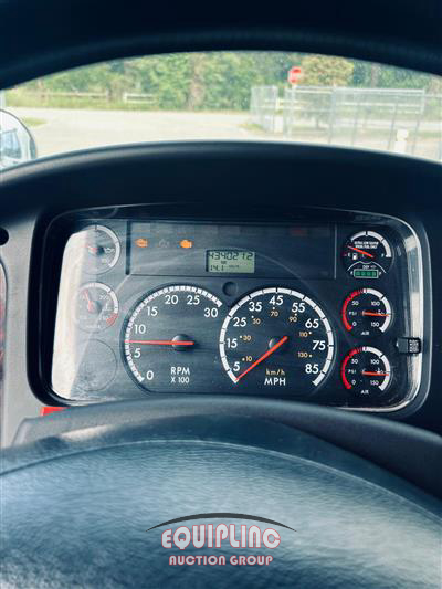 2014 Freightliner M2