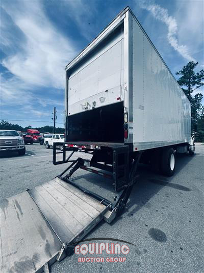 2014 Freightliner M2