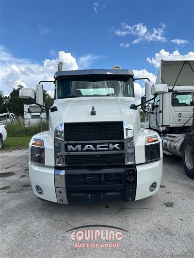 2020 Mack Anthem 64T