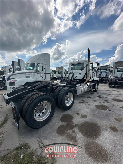 2020 Mack Anthem 64T