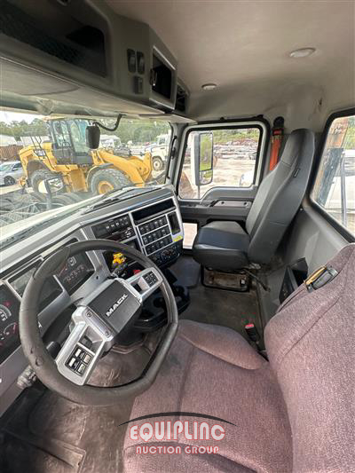 2020 Mack Anthem 64T