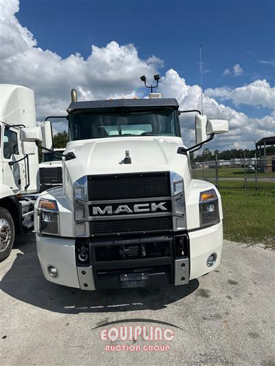 2020 Mack Anthem 64T