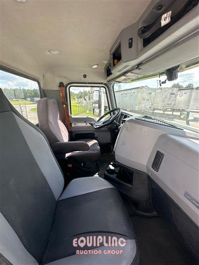2020 Mack Anthem 64T