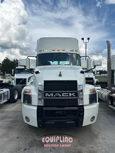 2020 Mack Anthem 64T