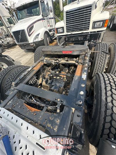 2020 Mack Anthem 64T