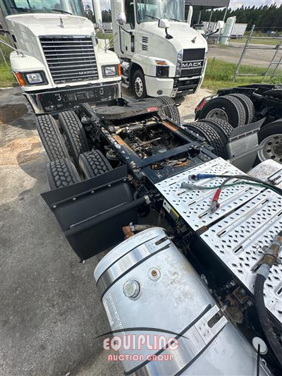 2020 Mack Anthem 64T