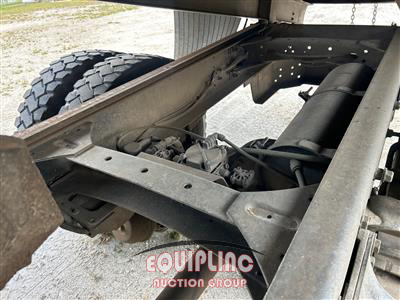 2005 Sterling ACTERRA S/A CHIPPER TRUCK