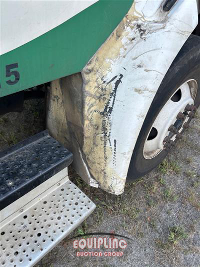 2005 Sterling ACTERRA S/A CHIPPER TRUCK