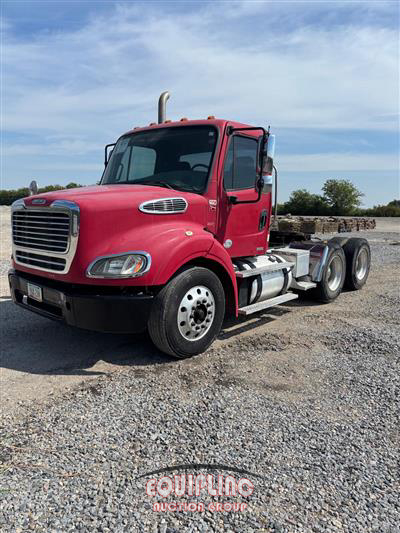 2011 Freightliner M2