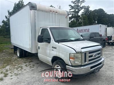 2013 Ford E-350