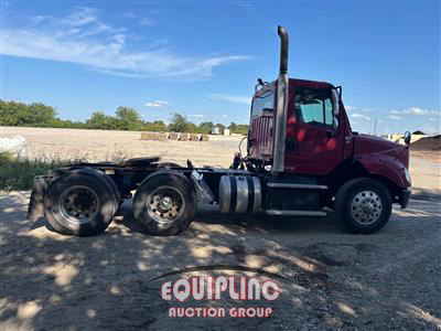 2011 Freightliner M2