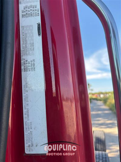 2011 Freightliner M2