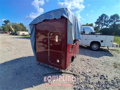 1997 Peterbilt 379 6X4 T/A SLEEPER TRUCK TRAC