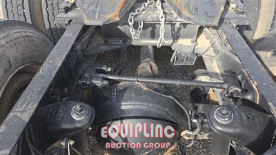 2015 Kenworth T680 6X4 T/A SLEEPER TRUCK TRA