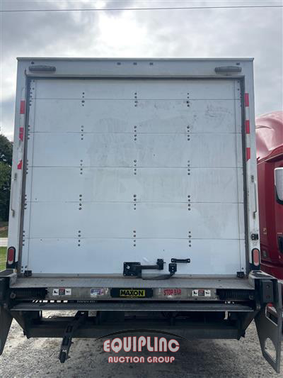 2020 Freightliner M2