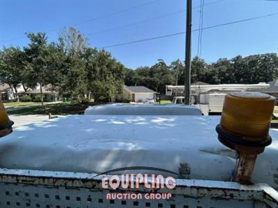 2008 Kenworth T300 4X2 S/A UTILITY SLEEPER W