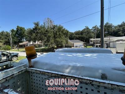 2008 Kenworth T300 4X2 S/A UTILITY SLEEPER W