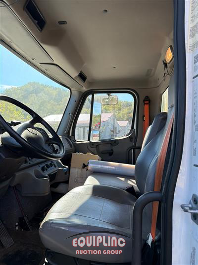2019 Freightliner M2