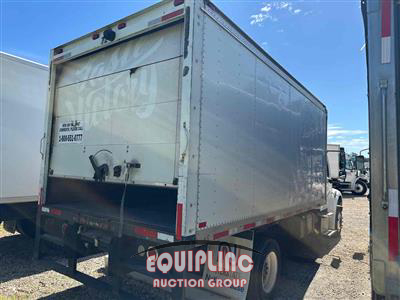 2014 Freightliner M2