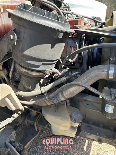 2014 Freightliner M2