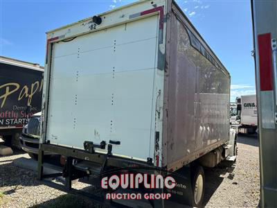 2015 Freightliner M2