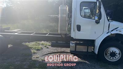 2019 Freightliner M2 106 S/A CAB & CHASSIS