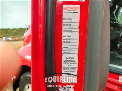 2017 Kenworth T680 6X4 T/A SLEEPER TRUCK TRA