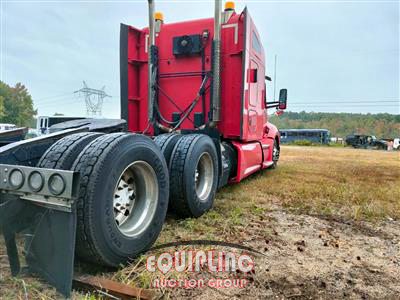 2017 Kenworth T680 6X4 T/A SLEEPER TRUCK TRA