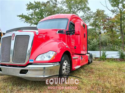2017 Kenworth T680 6X4 T/A SLEEPER TRUCK TRA