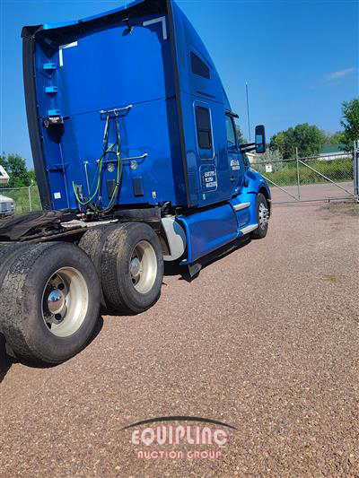 2019 Kenworth T680 6X4 T/A SLEEPER TRUCK TRA