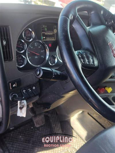 2019 Kenworth T680 6X4 T/A SLEEPER TRUCK TRA