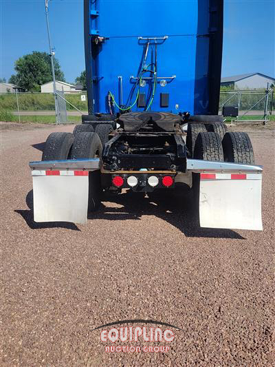 2019 Kenworth T680 6X4 T/A SLEEPER TRUCK TRA