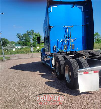 2019 Kenworth T680 6X4 T/A SLEEPER TRUCK TRA