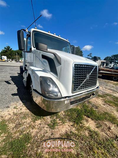 2014 Volvo VNL