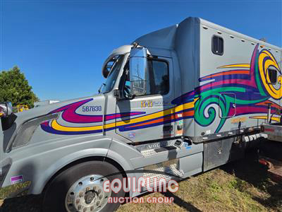 2013 Volvo VNL 6X4 T/A SLEEPER TRUCK TRAC