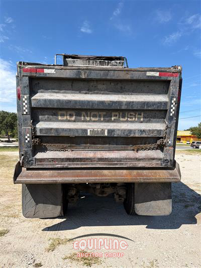 2006 Mack CV713