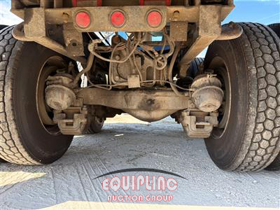 2006 Mack CV713