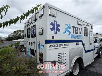 2013 Ram 4500 4X2 S/A AMBULANCE